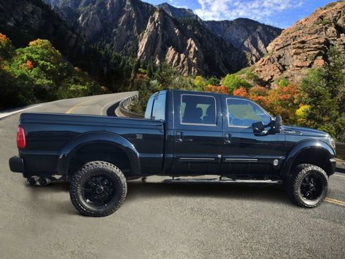 Used 2016 Ford F250 Lariat w/ Lariat Ultimate Package AWD/4WD image 2