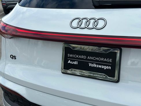 New 2025 Audi Q5 Premium Plus image 13