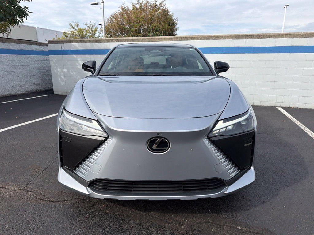 Used 2025 Lexus RZ 300e w/ Accessory Package (2T) FWD image 8