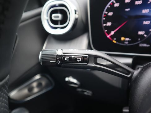 New 2026 Mercedes-Benz GLC 300 4MATIC image 23