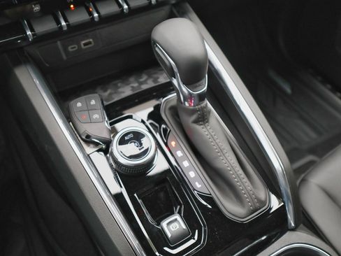 New 2026 GMC Canyon Elevation w/ Convenience Package image 20