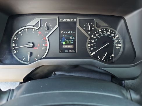 Used 2024 Toyota Tundra SR5 AWD/4WD image 10