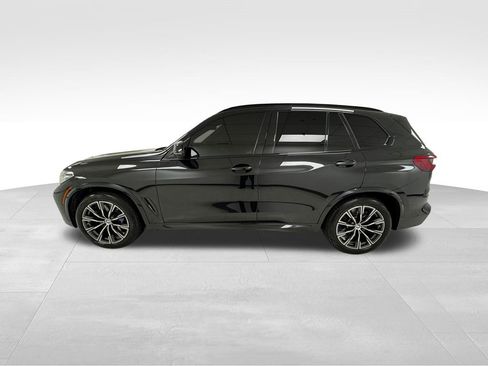 Used 2019 BMW X5 xDrive50i w/ M Sport Package image 4