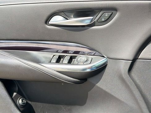 Used 2023 Cadillac XT4 Luxury FWD image 18