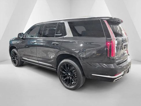 Used 2025 Cadillac Escalade Premium Luxury w/ Touring Package image 6