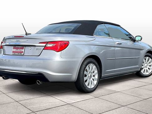 Used 2013 Chrysler 200 Touring image 16