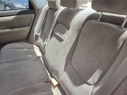 Used 2001 Toyota Avalon XL FWD image 25
