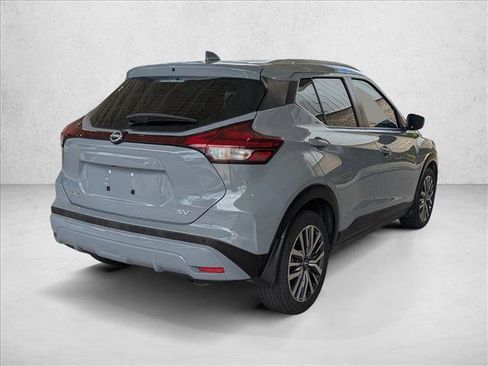 Used 2023 Nissan Kicks SV FWD image 5