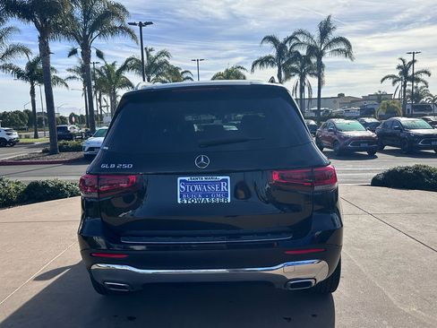 Used 2022 Mercedes-Benz GLB 250 image 5
