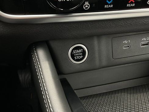 Certified 2023 Nissan Rogue SL w/ SL Premium Package AWD/4WD image 27
