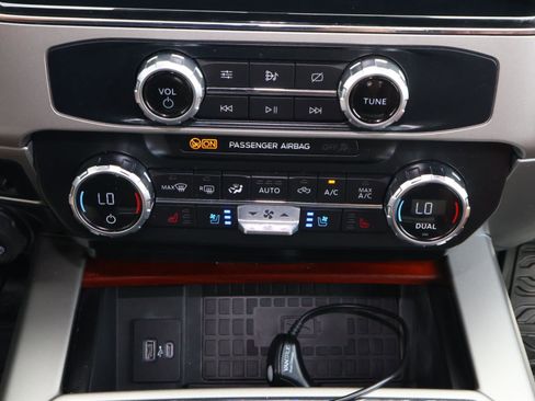 Used 2022 Ford F350 King Ranch w/ King Ranch Ultimate Package image 33