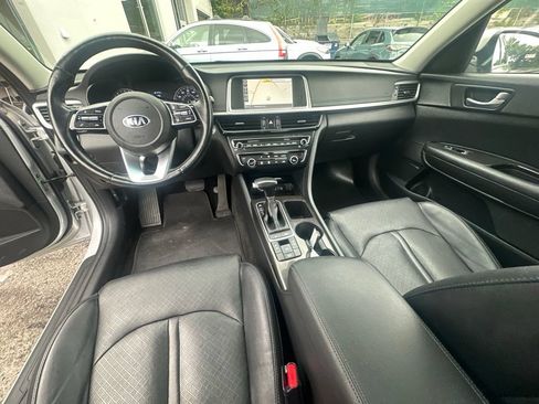 Used 2020 Kia Optima Premium FWD image 25