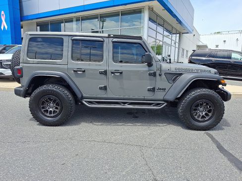 Used 2023 Jeep Wrangler Unlimited Sport AWD/4WD image 8