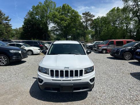 Used 2014 Jeep Compass Sport w/ Power Value Group AWD/4WD image 2