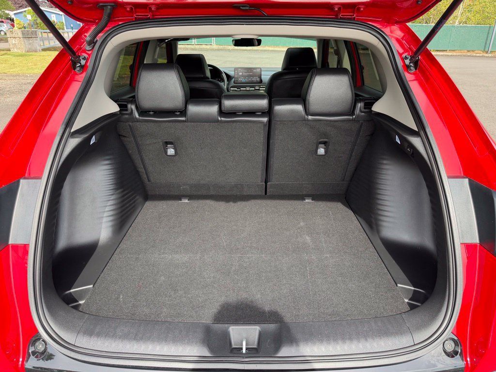 Used 2024 Honda HR-V EX-L image 10