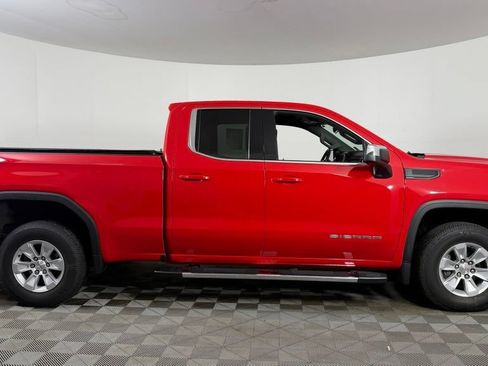 Used 2022 GMC Sierra 1500 SLE AWD/4WD image 9