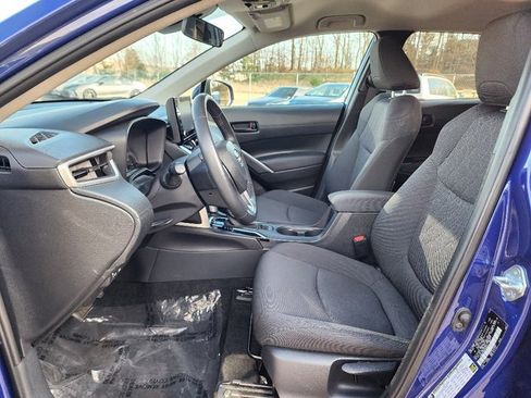 Used 2022 Toyota Corolla Cross LE image 21