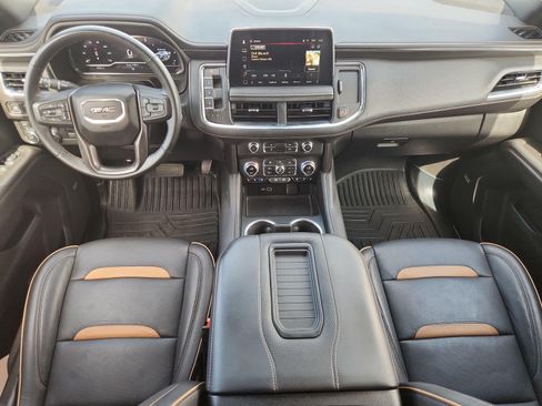 Used 2024 GMC Yukon AT4 w/ Technology Package AWD/4WD image 20