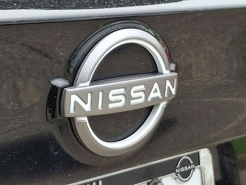 Certified 2025 Nissan Kicks SR AWD/4WD image 30