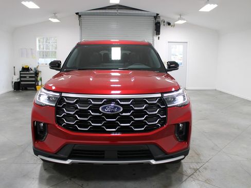 New 2026 Ford Explorer Platinum image 2