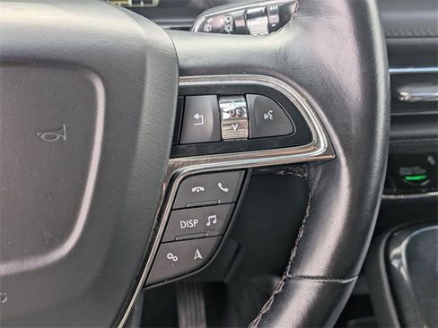 Certified 2023 Lincoln Nautilus Reserve w/ Monochromatic Package image 21