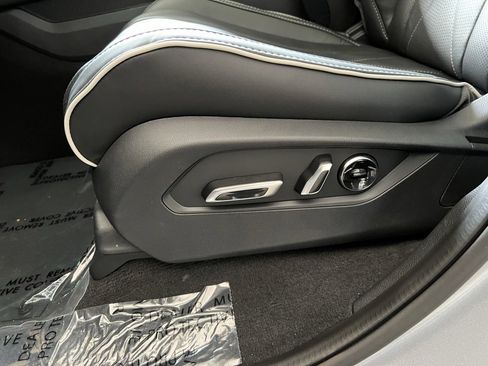 New 2026 Acura MDX w/ Advance Package image 12