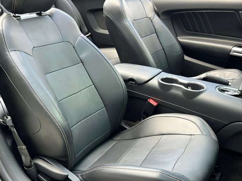 Used 2018 Ford Mustang Premium RWD image 22