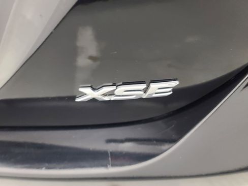 Used 2023 Toyota Camry XSE image 11