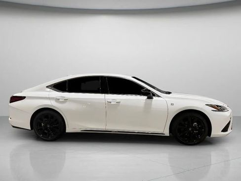 Used 2025 Lexus ES 350 F Sport image 3
