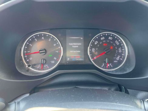Used 2021 Toyota RAV4 XLE AWD/4WD image 20
