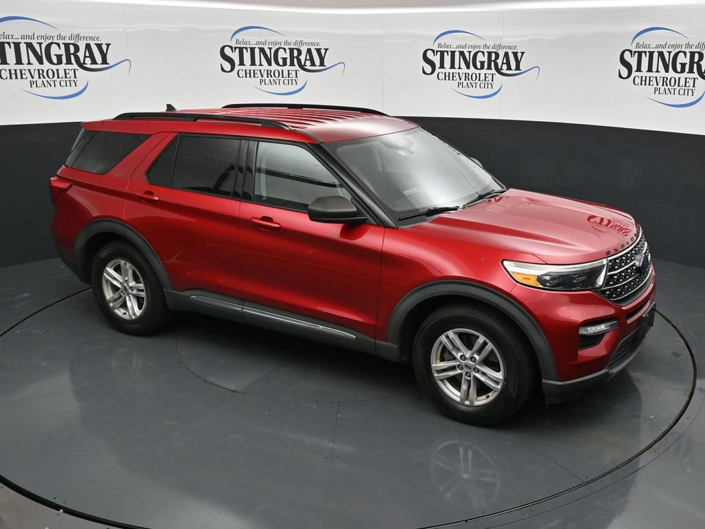 Used 2021 Ford Explorer XLT w/ Equipment Group 202A RWD image 18