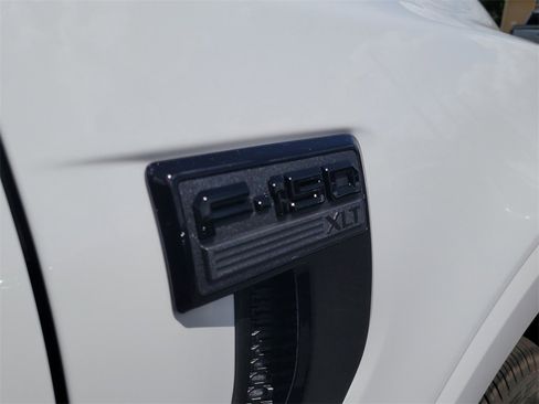 New 2025 Ford F150 XLT w/ Equipment Group 302A MID image 6