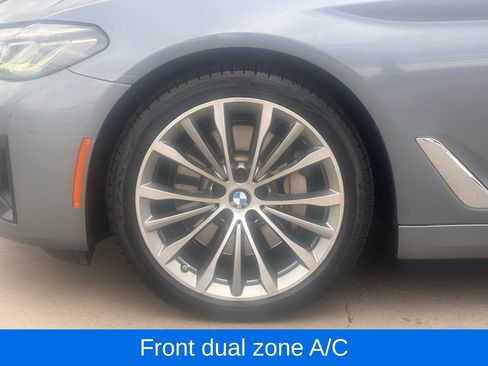 Used 2022 BMW 530i w/ Premium Package image 6