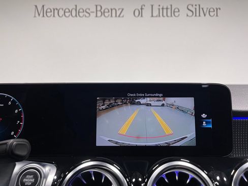 Certified 2023 Mercedes-Benz GLB 250 4MATIC image 34