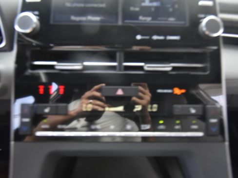 Used 2022 Toyota Avalon XLE w/ Carpet Mat Package (TMS) FWD image 15