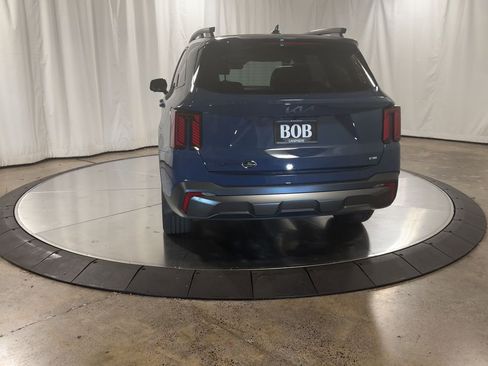 New 2025 Kia Sorento SX image 7