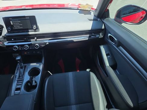 Used 2022 Honda Civic Sport image 15