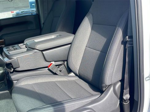 New 2026 GMC Sierra 3500 SLE w/ SLE Convenience Package image 10