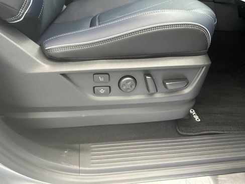New 2026 INFINITI QX80 4WD w/ Sport Exterior Package image 24
