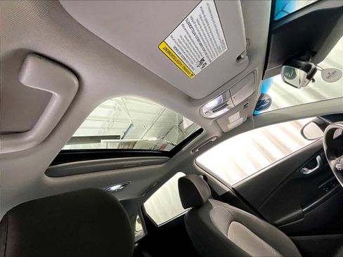 Used 2023 Hyundai Kona SEL image 22