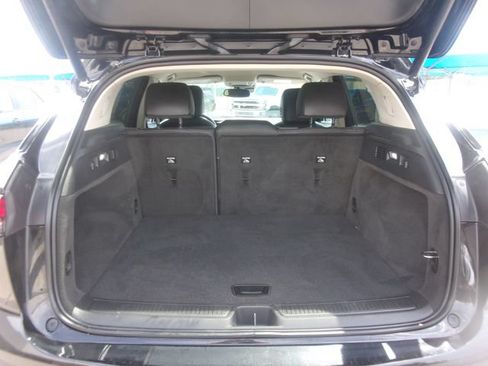 Used 2023 Buick Envision Essence FWD image 28