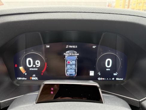 Used 2025 Ford Explorer ST-Line w/ Premium Package image 18