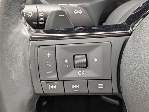 Used 2023 Nissan Rogue Platinum w/ Platinum Premium Package FWD image 28