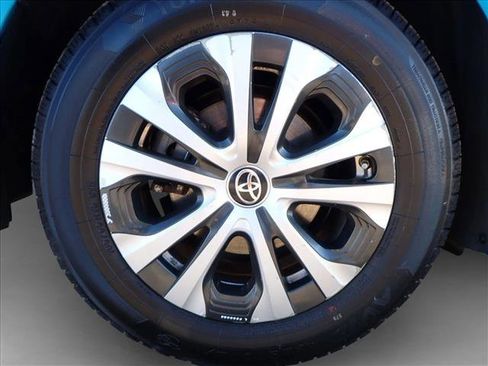 Used 2020 Toyota Prius Prime LE image 7