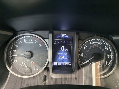 Used 2019 Toyota Tacoma TRD Off-Road image 14