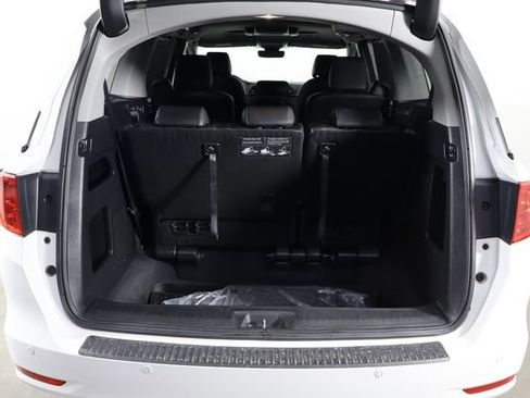 Used 2021 Honda Odyssey Touring image 17