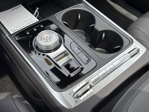 New 2026 Kia Carnival SX Prestige FWD image 27