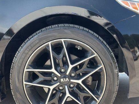 Used 2018 Kia Optima S FWD image 11