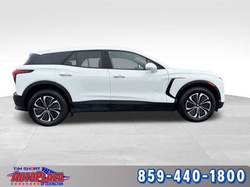 Used 2024 Chevrolet Blazer EV LT AWD/4WD image 9