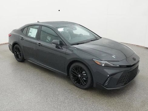 New 2026 Toyota Camry SE image 13